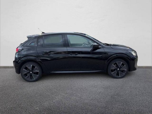 Peugeot 208 image 3