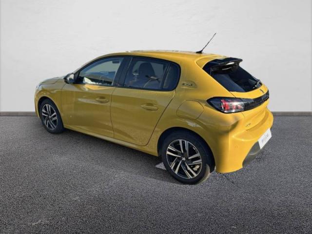 Peugeot 208 image 8