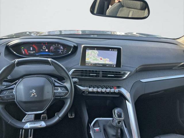 Peugeot 3008 image 8