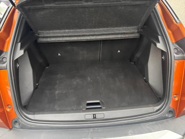 Peugeot 2008 image 6