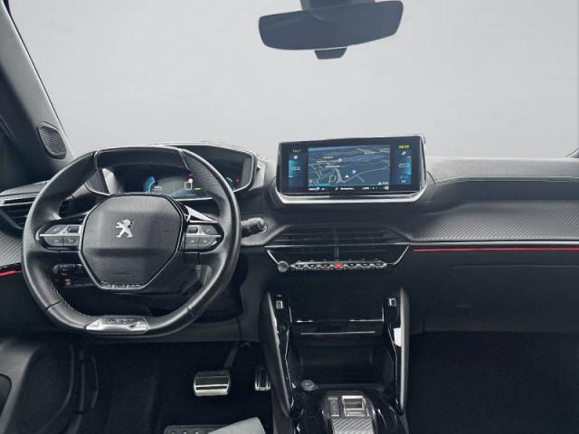 Peugeot 2008 image 9