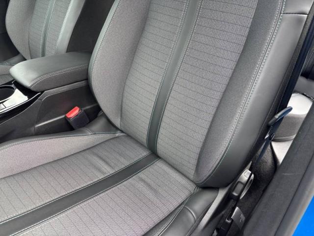 Peugeot 208 image 2