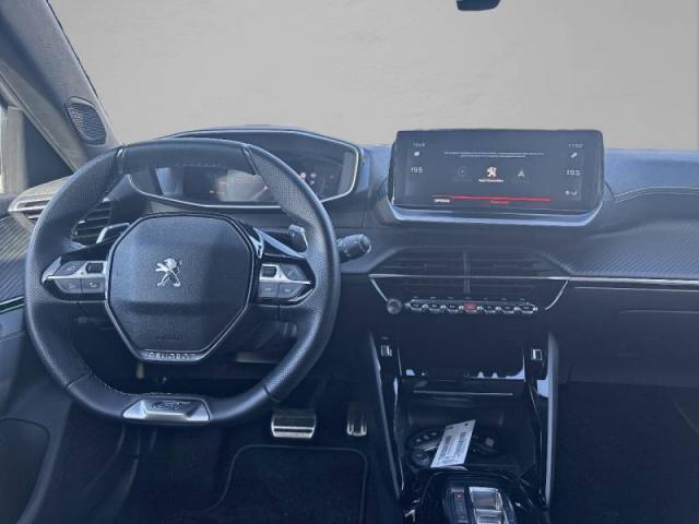 Peugeot 2008 image 5