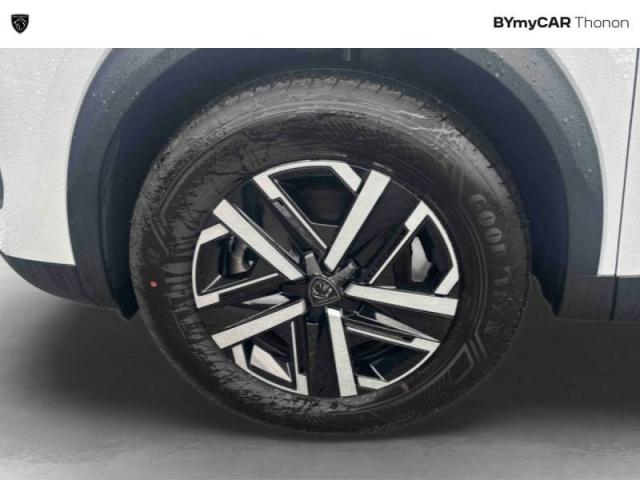 Peugeot 2008 image 3