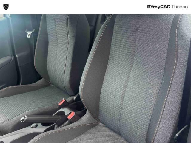 Peugeot 2008 image 9