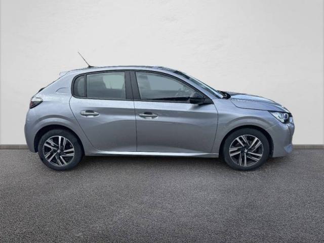 Peugeot 208 image 6