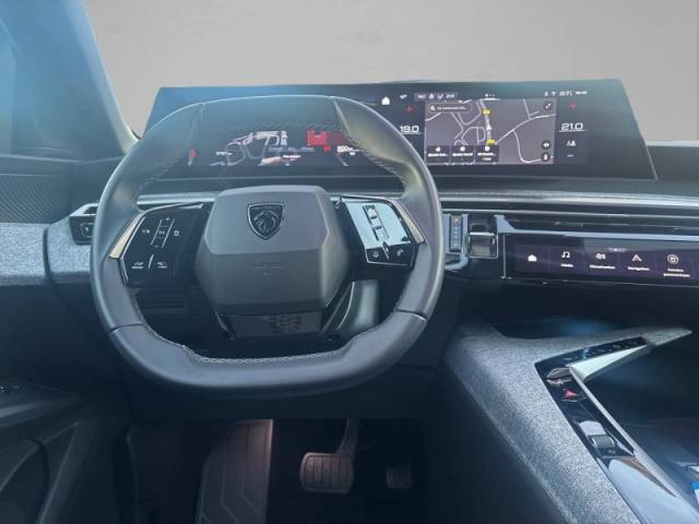 Peugeot 3008 image 6