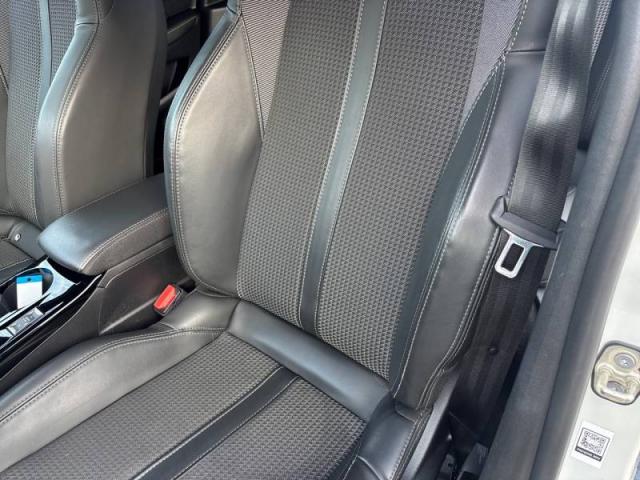 Peugeot 208 image 7