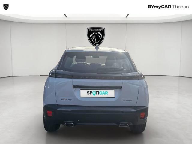 Peugeot 2008 image 3