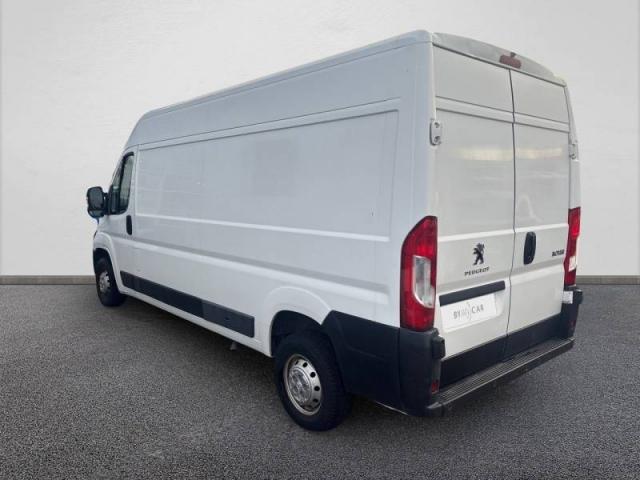 Peugeot Boxer image 1