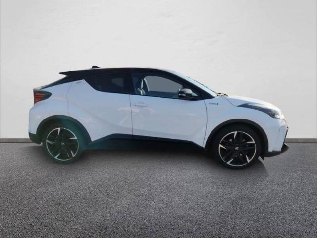 Toyota C-Hr image 6