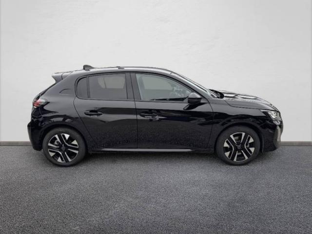 Peugeot 208 image 9