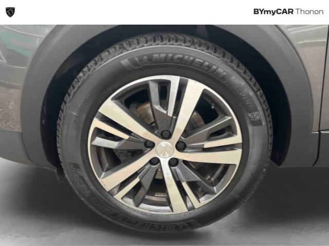 Peugeot 3008 image 3