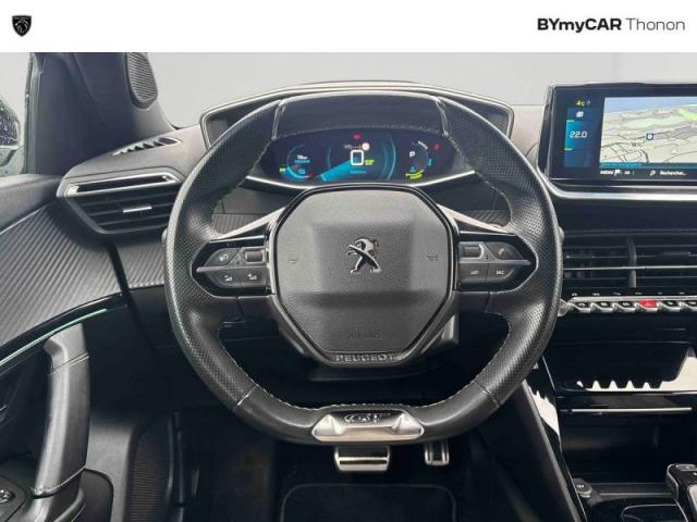 Peugeot 2008 image 3