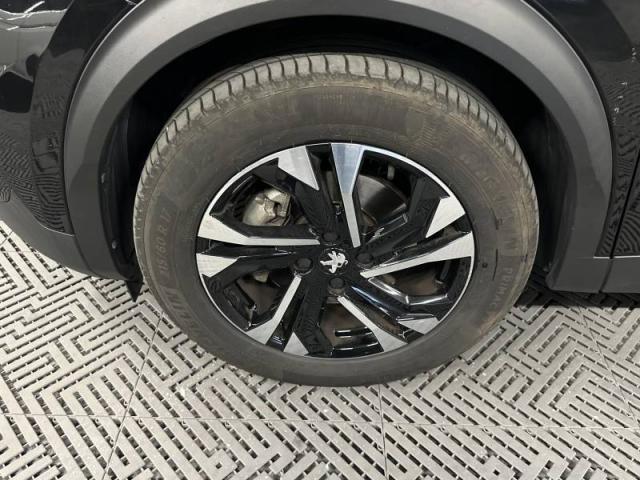 Peugeot 2008 image 7