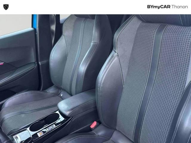 Peugeot 2008 image 4