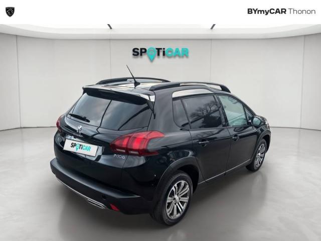Peugeot 2008 image 1