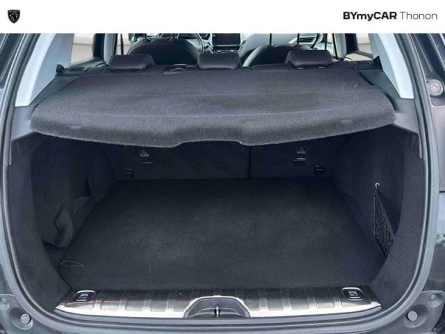 Peugeot 2008 image 6