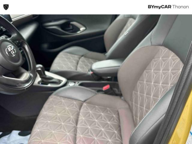 Toyota Yaris image 2