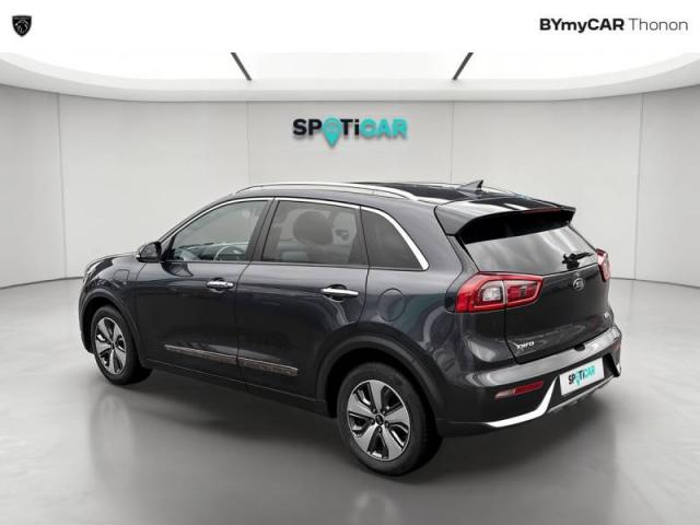 Kia Niro image 8