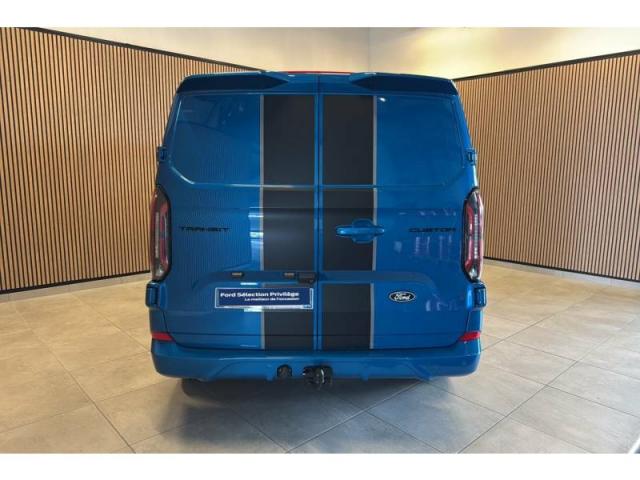 Ford Transit image 1