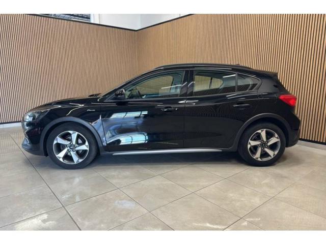 Ford Focus image 8