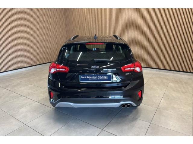 Ford Focus image 6