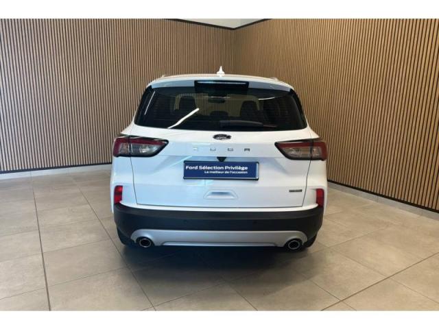 Ford Kuga image 3