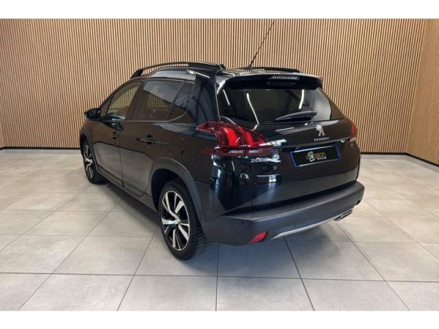 Peugeot 2008 image 9