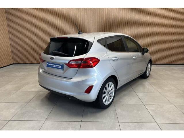 Ford Fiesta image 5