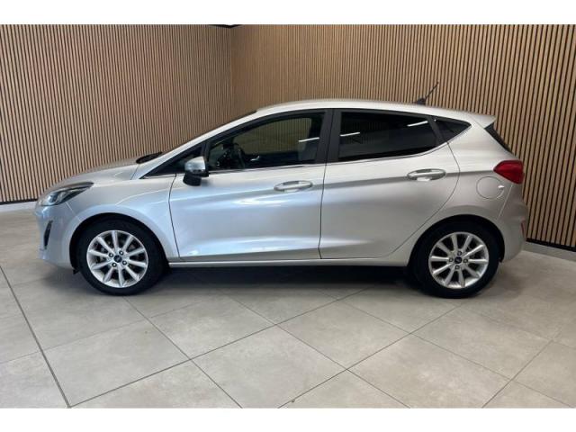 Ford Fiesta image 7