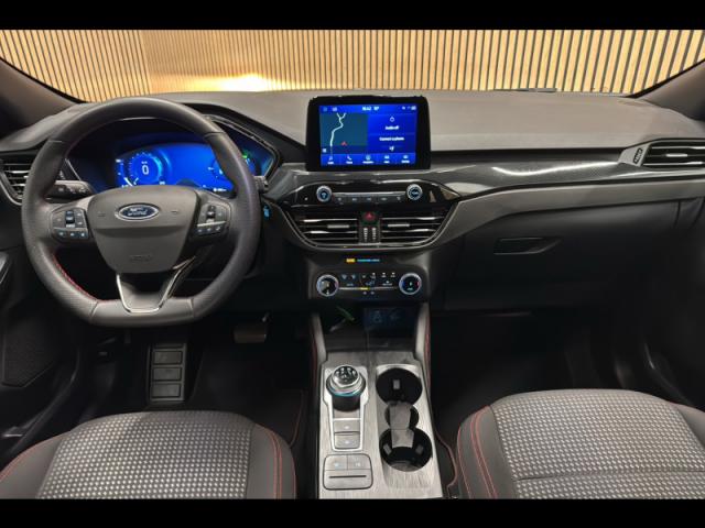 Ford Kuga image 7