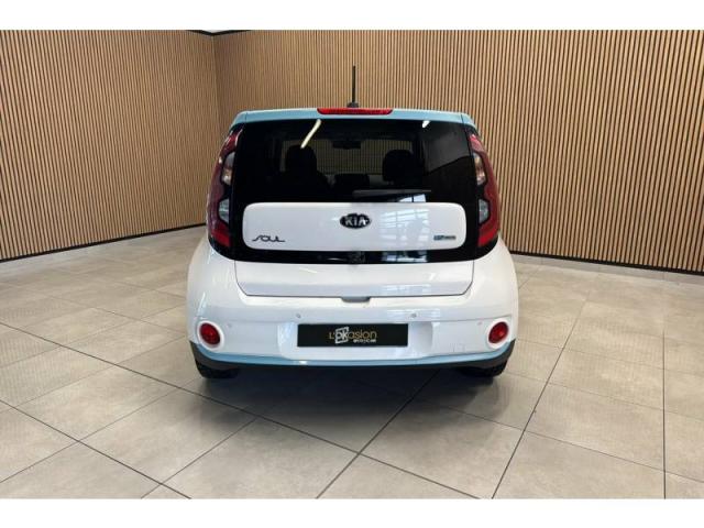 Kia Soul image 8