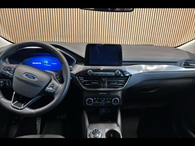 Ford Kuga image 6