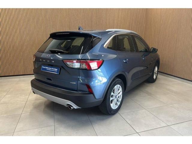 Ford Kuga image 8