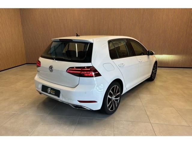 Volkswagen Golf image 2