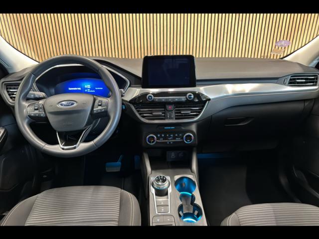 Ford Kuga image 8
