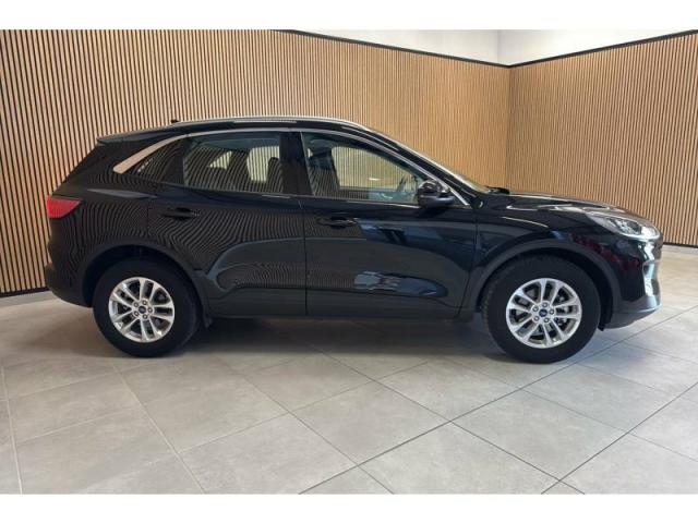 Ford Kuga image 7