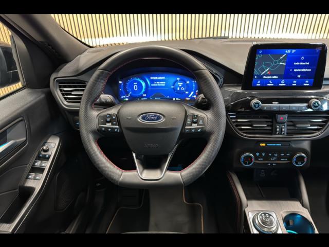 Ford Kuga image 5