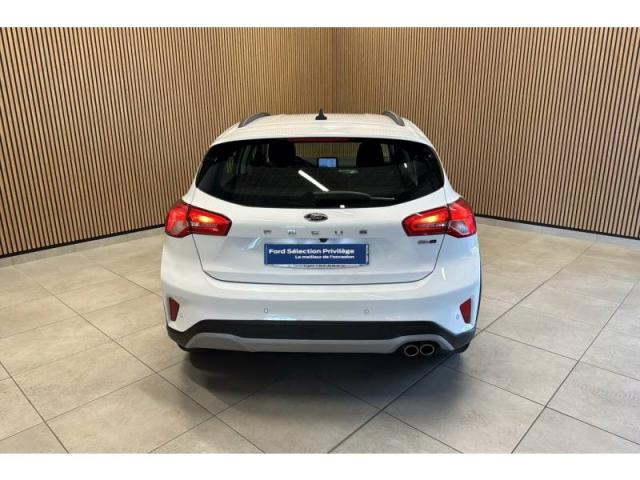 Ford Focus image 8