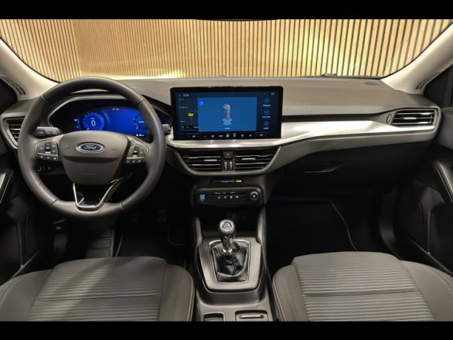 Ford Focus image 9