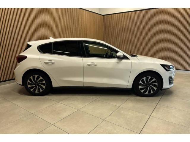 Ford Focus image 1