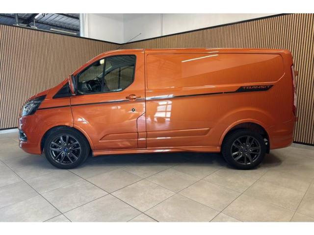 Ford Transit image 5