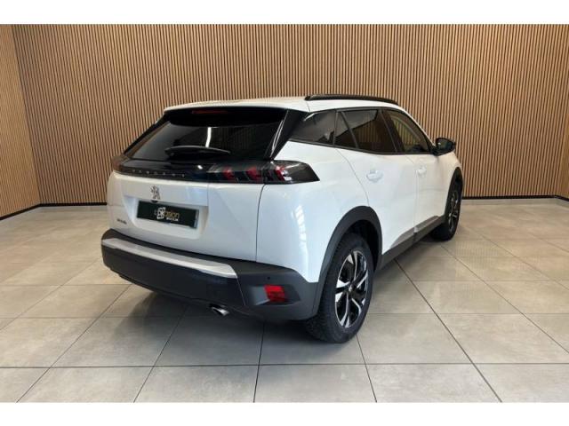Peugeot 2008 image 6