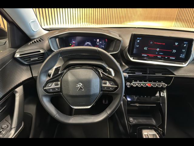 Peugeot 2008 image 1