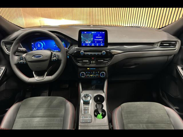 Ford Kuga image 7
