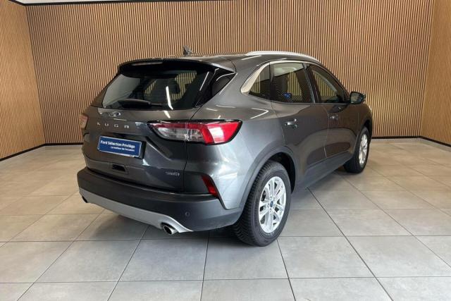 Ford Kuga image 3