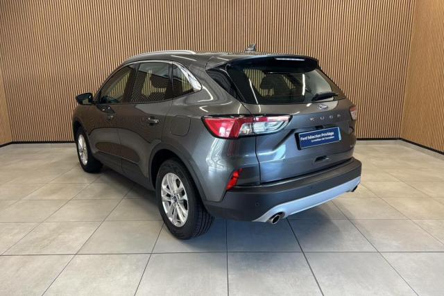 Ford Kuga image 9