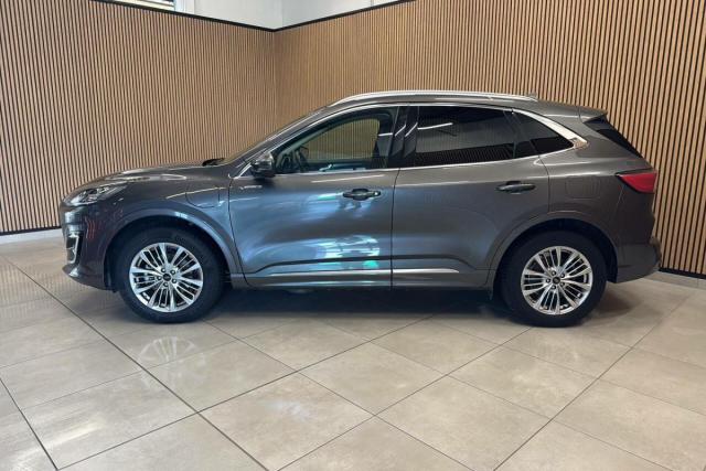 Ford Kuga image 1