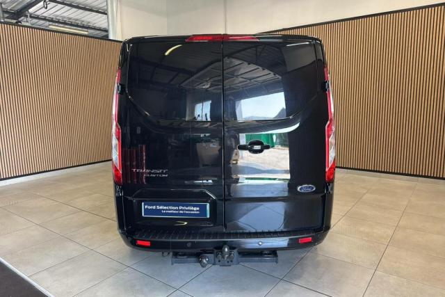 Ford Transit Custom image 6